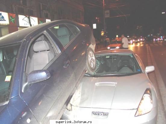 Accident in piatza Rosetti - mad_bull - Forum-uri pentru noi toti