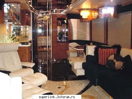 Volvo 057 - living in a bus! - micutza - Katerinca, aberatii