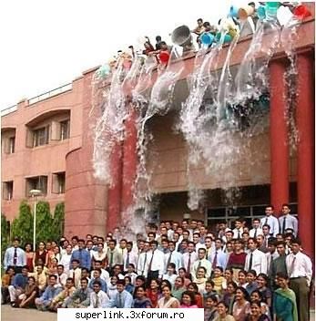 funny picture - delaurentis - Video si poze fun