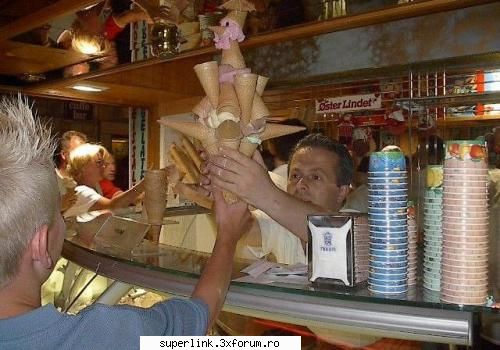 funny picture - delaurentis - Video si poze fun